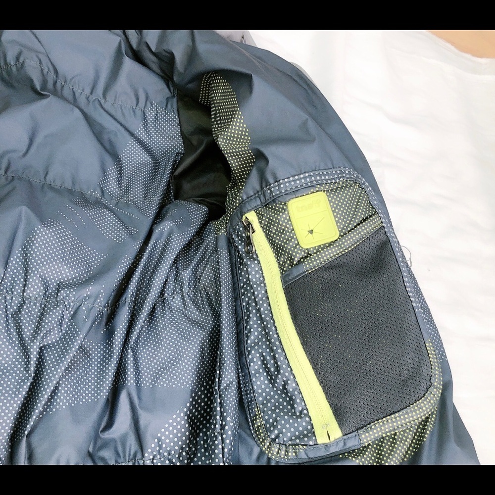 TNA down jacket - Picture 8 of 8